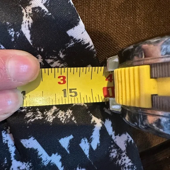 NEW YORK & COMPANY Black & White Sleeveless Bodycon Dress Sz. XS - Picture 12 of 12